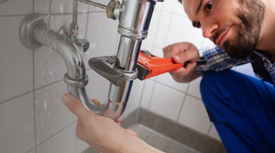 Professional same day plumber services in Columbus City, IA